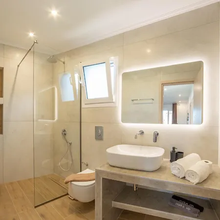 Aetheria Luxury Living Lefkada Aparthotel